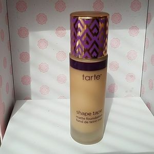 Tarte Shape Tape matte foundation